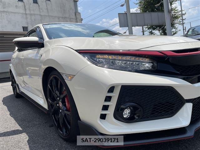 Honda CIVIC 2018-03 357941-6