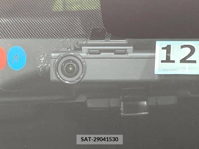 Nissan NOTE 2018-12 305447-6