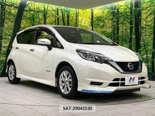 Nissan NOTE 2018-12 305447-16