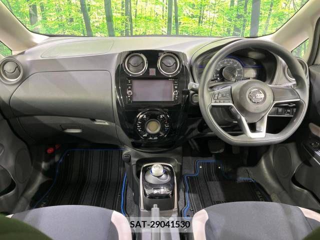 Nissan NOTE 2018-12 305447-1