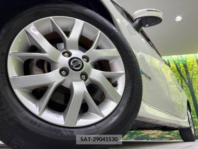 Nissan NOTE 2018-12 305447-13
