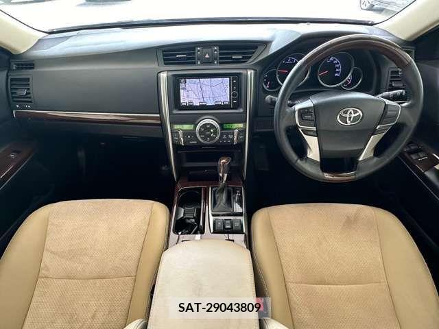 Toyota MARK X 2013-02 276293-9
