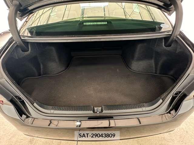 Toyota MARK X 2013-02 276293-7