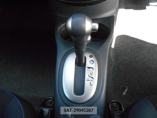 Nissan NOTE 2018-10 392894-19