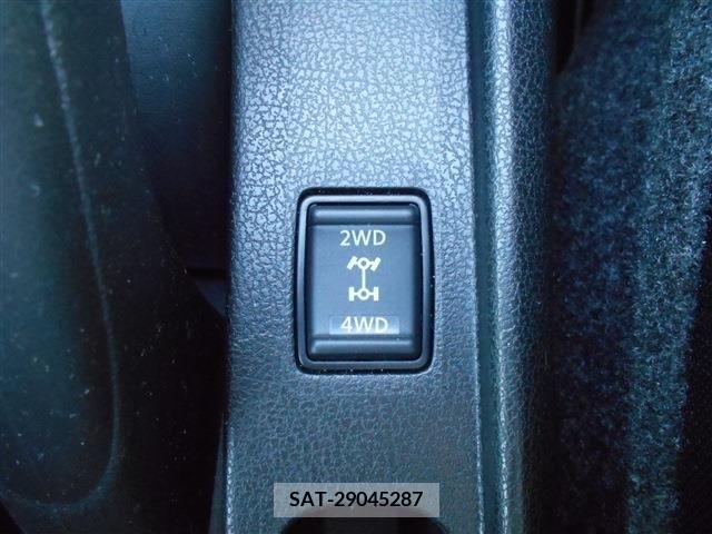 Nissan NOTE 2018-10 392894-20
