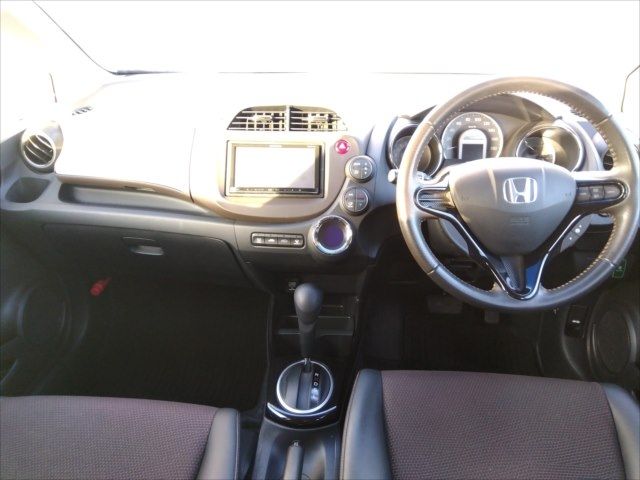 Honda FIT SHUTTLE HYBRID 2011-11 27877-1
