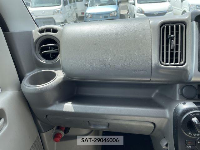 Suzuki EVERY 2016-05 354963-13