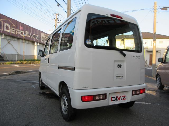 Daihatsu HIJET CARGO 2015-06 16426-4