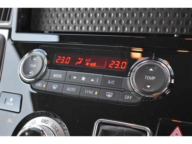 Mitsubishi DELICA D5 2022-12 2239-12