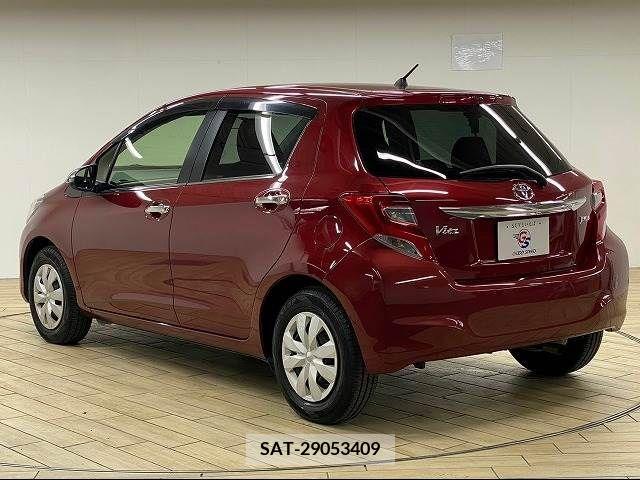 Toyota VITZ 2014-12 211537-14