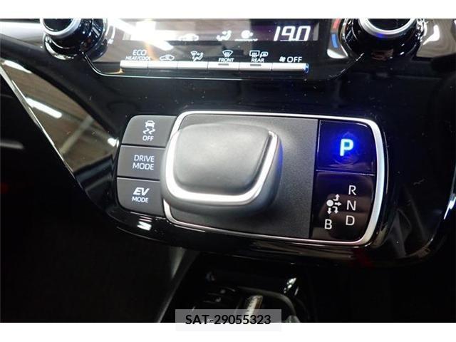 Toyota AQUA 2021-11 356099-12