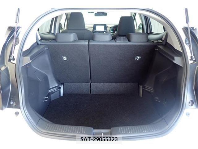Toyota AQUA 2021-11 356099-17