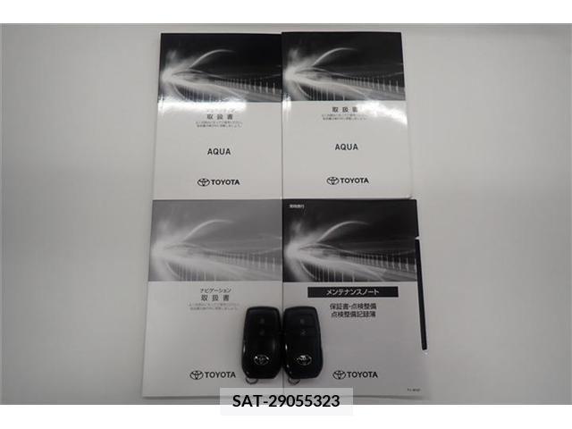 Toyota AQUA 2021-11 356099-1