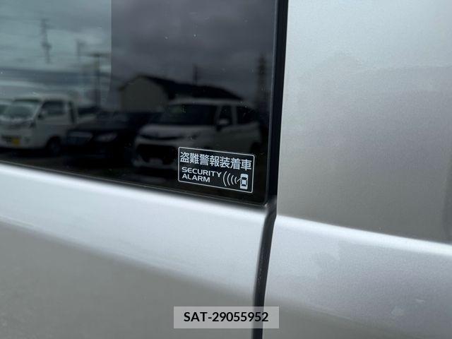 Suzuki EVERY 2018-12 269213-18