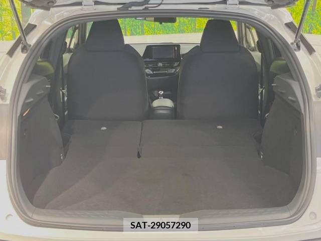 Toyota C-HR 2019-07 233573-10