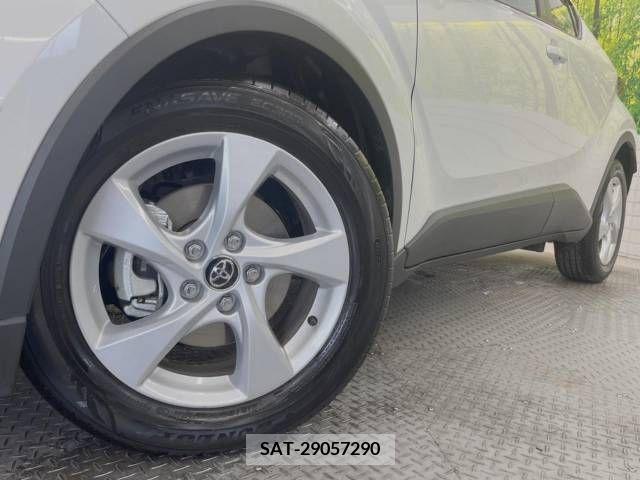 Toyota C-HR 2019-07 233573-13