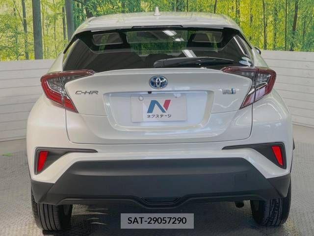 Toyota C-HR 2019-07 233573-15