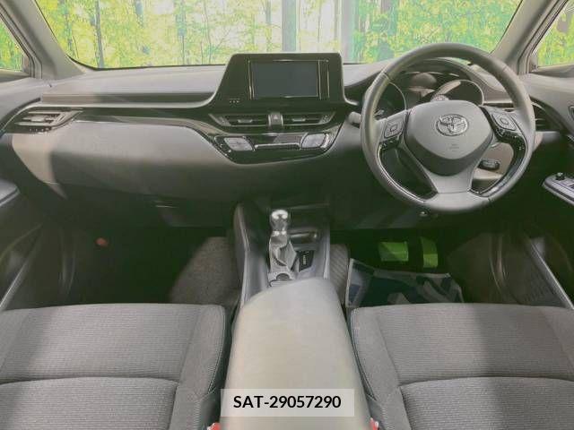 Toyota C-HR 2019-07 233573-1