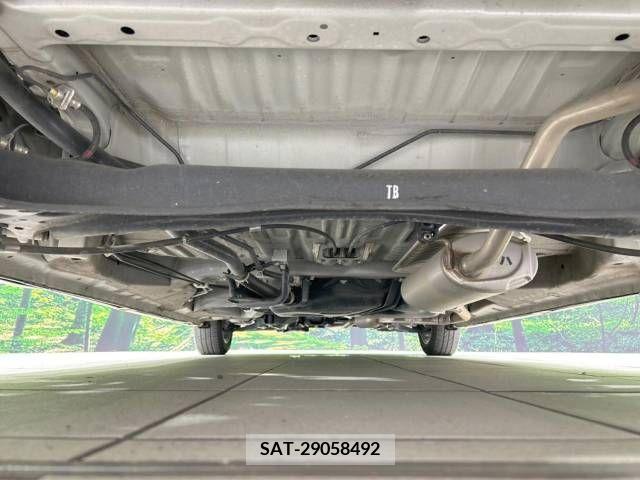 Honda N BOX CUSTOM 2019-11 343556-19