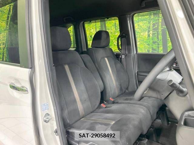 Honda N BOX CUSTOM 2019-11 343556-8
