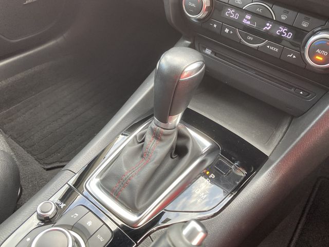 Mazda AXELA SPORT 2013-10 24707-23