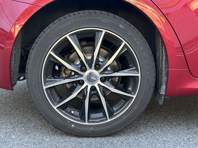 Lexus IS 2010-12 195864-21