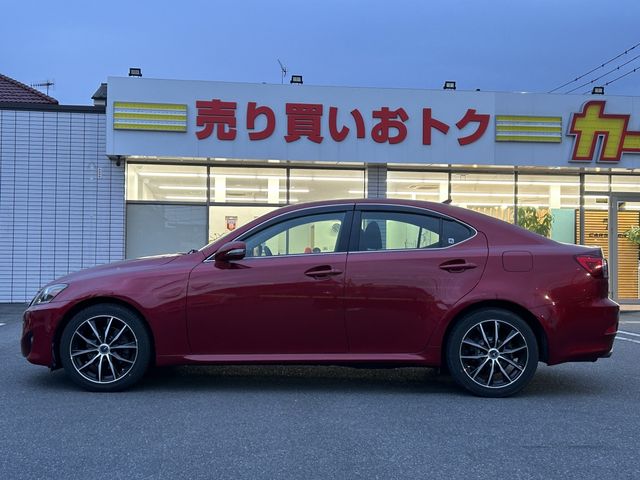 Lexus IS 2010-12 195864-7