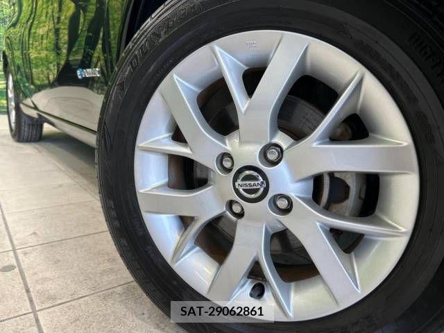Nissan NOTE 2019-03 305464-13
