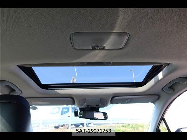 Toyota PRIUS 2021-08 251484-10