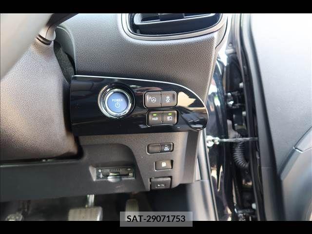 Toyota PRIUS 2021-08 251484-27