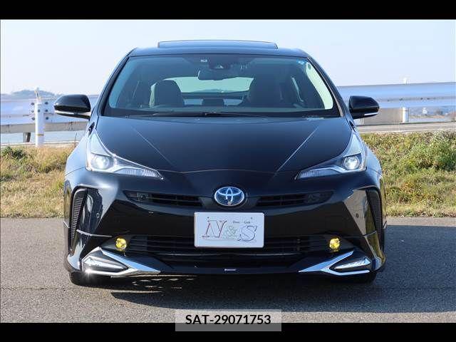 Toyota PRIUS 2021-08 251484-1