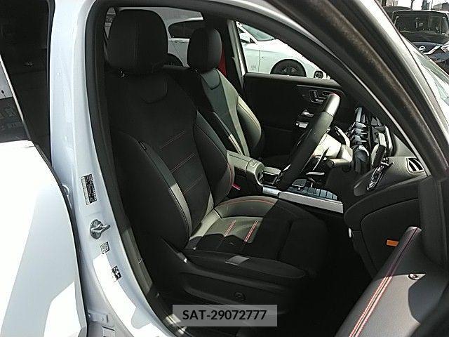 Amg GLB-Class 2022-04 356069-13