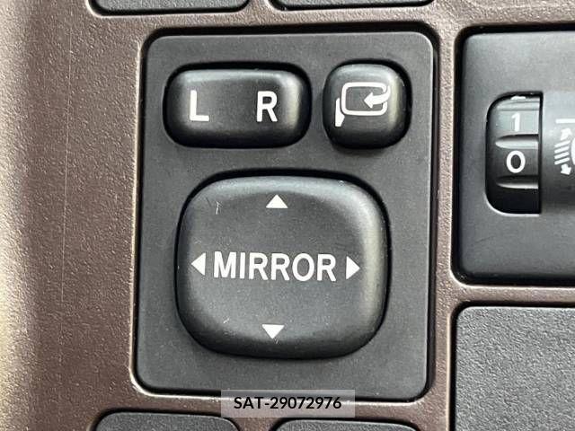 Toyota PASSO 2014-03 247341-5