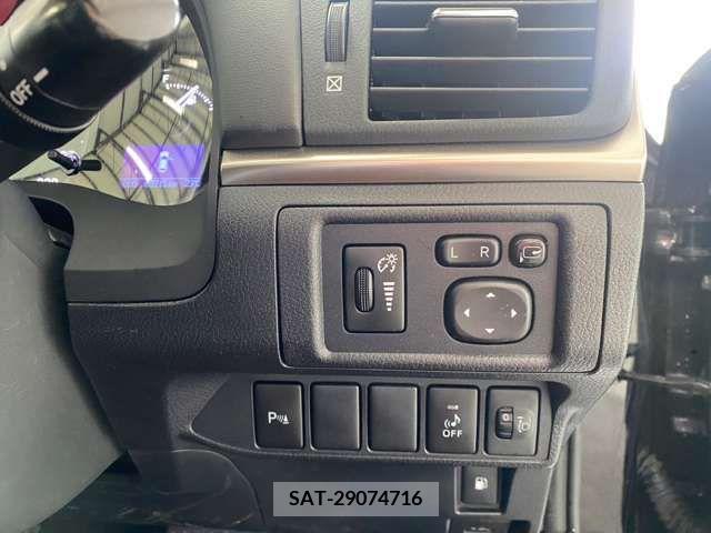 Lexus CT 2014-07 275192-13