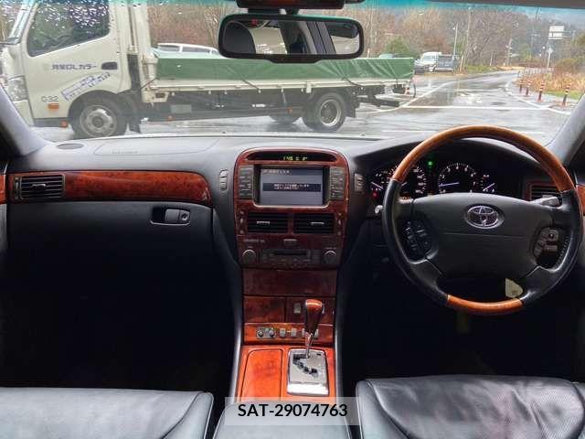 Toyota CELSIOR 2004-03 221506-18