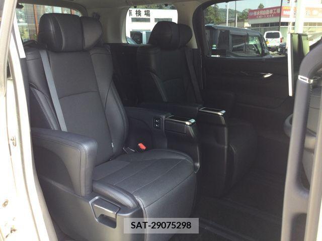 Toyota ALPHARD 2018-09 299445-11