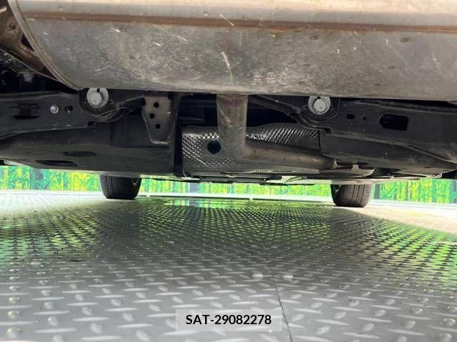 Toyota PRIUS 2022-07 322522-19