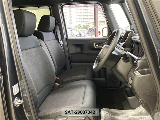 Honda N BOX CUSTOM 2024-03 278990-11