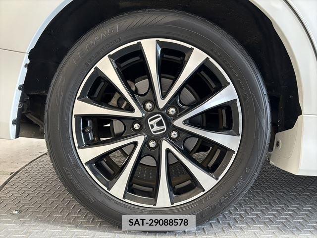 Honda e 2012-06 379045-29
