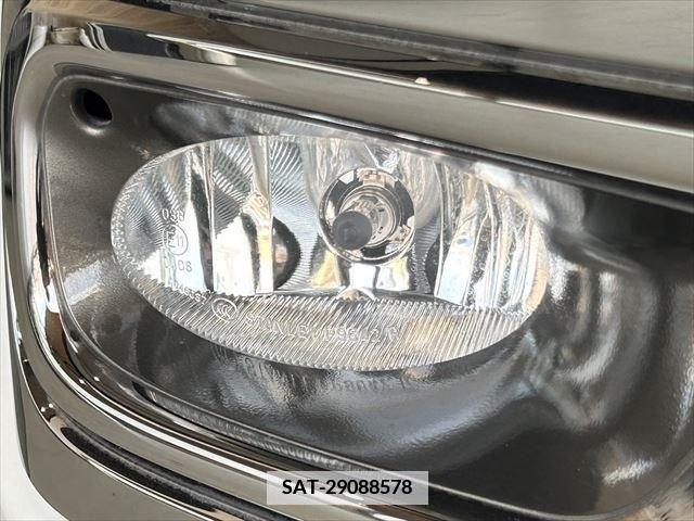 Honda e 2012-06 379045-26