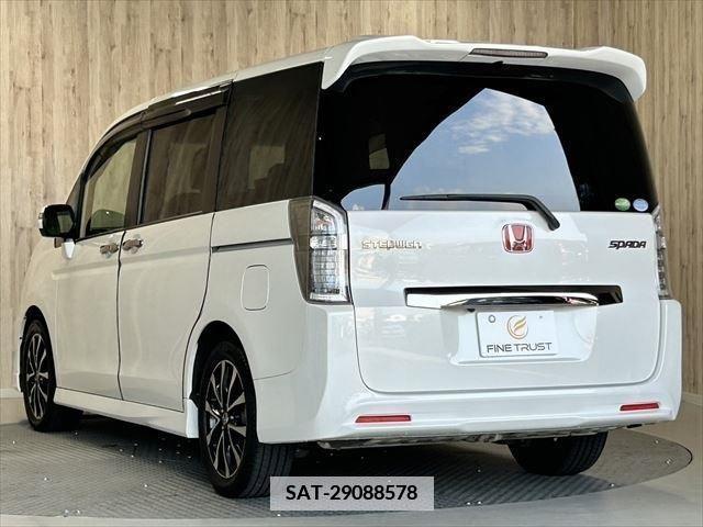 Honda e 2012-06 379045-21