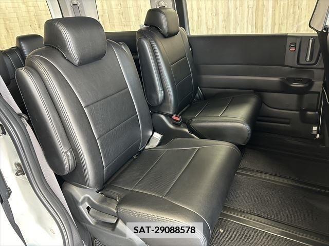Honda e 2012-06 379045-9