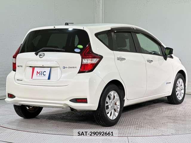 Nissan NOTE 2016-12 305342-8