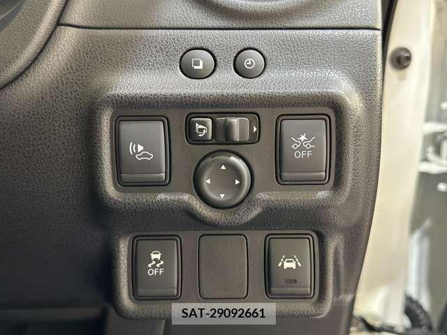Nissan NOTE 2016-12 305342-17