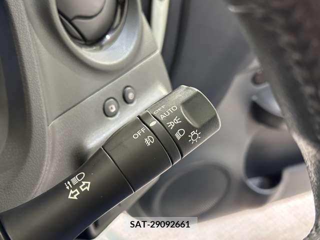 Nissan NOTE 2016-12 305342-15