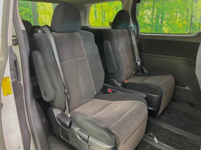 Toyota VELLFIRE 2012-01 180767-10