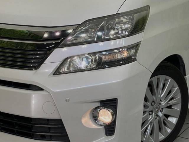Toyota VELLFIRE 2012-01 180767-13