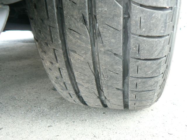 Nissan JUKE 2012-01 1227-19