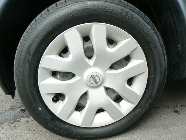 Nissan JUKE 2012-01 1227-15