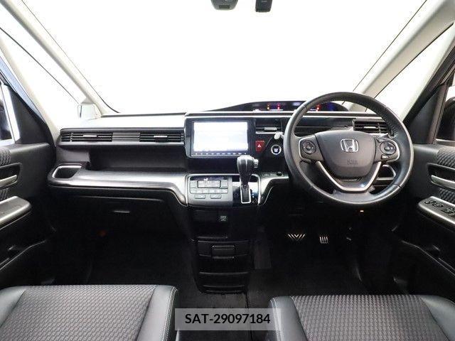 Honda STEP WGN 2016-11 246120-2